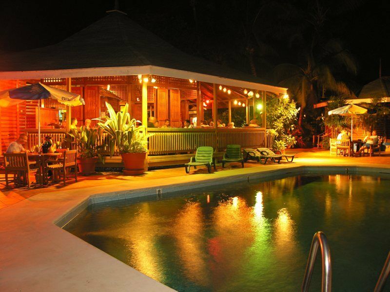 Shepherd Inn คราวน์พอยต์ ภายนอก รูปภาพ